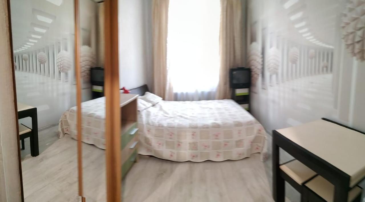 Flat Appartement Odessa Buitenkant foto
